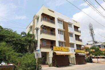 Отель Treebo Samhaar Residency Thoraipakkam