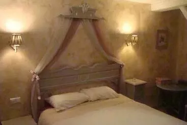 Aamiaismajoitus (B&B) Le Jardin De Saint Jean