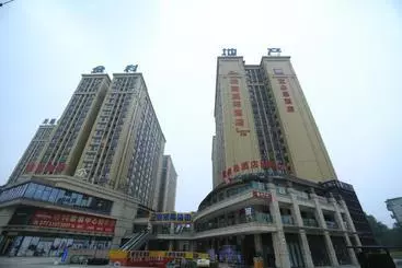 Hotel Ibis Chengdu West Jingcui Road