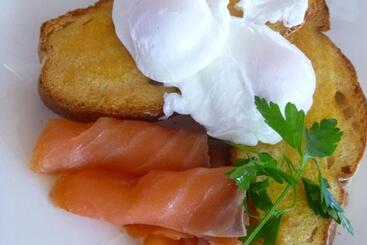 Отель Rosevears Riverview