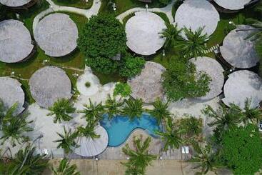 استراحتگاه The Mud Eco