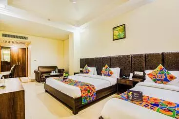 Fabhotel Aaykay Model Town