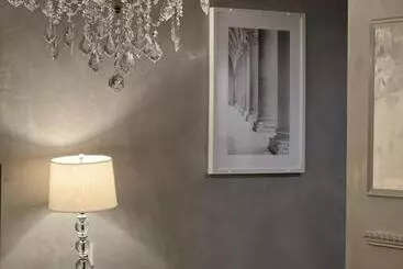 ホテル Chateau Suites