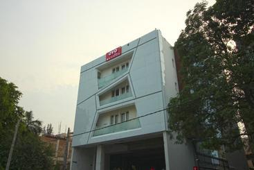 Hotel Oyo Flagship North Campus
