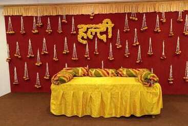 בית מלון כפרי Riddhi Inn