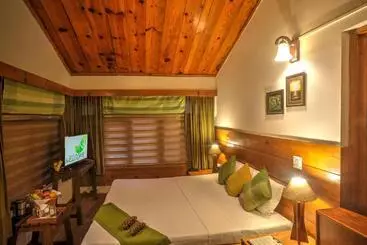Resort The Hermitage Kanatal