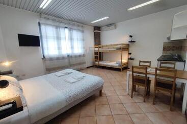 هاستل Cascina Bellaria