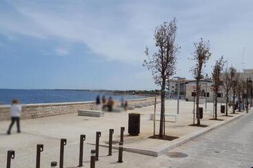 تختخواب و صبحانه Centro Storico Suites Giovinazzo