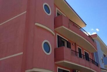 Bed And Breakfast La Terra Dei Mari