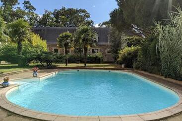 צימר Château De Brissac