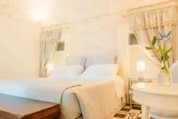 Bed & Breakfast Leonardo Trulli Resort