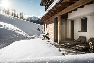 酒店 Ciasa Rü Blanch