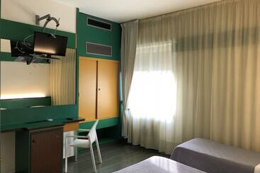 בית מלון כפרי Del Sole Aversa