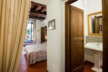 تختخواب و صبحانه Palazzo Maggiore