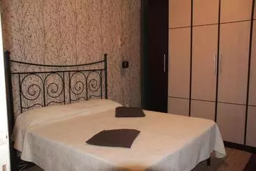 Aamiaismajoitus (B&B) Villa Axa