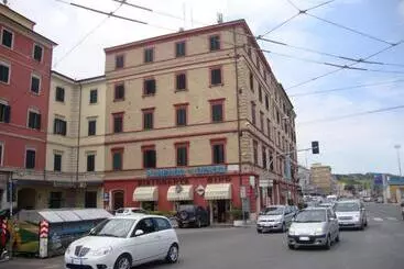 Hotelli Albergo Gino