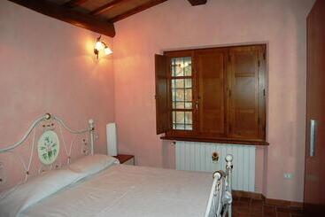 Le Ginestre B & B