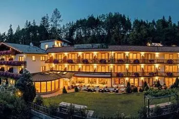 Apipura Hotel Rinner