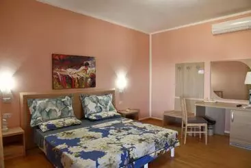 تختخواب و صبحانه Il Sole Guesthouse