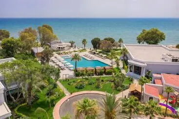 Hotelli Merit Cyprus Garden Holiday Village