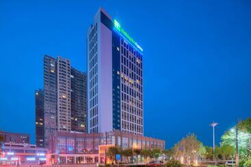 酒店 Holiday Inn Express Luoyang Yichuan By Ihg