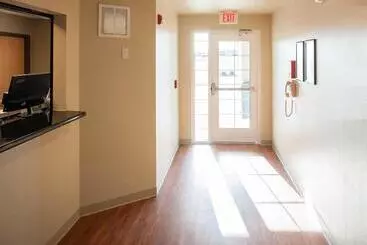 ホテル Woodspring Suites Fredericksburg