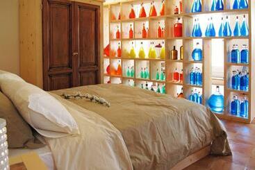 آپارتمانهای توریستها Castello Di Granarola Relais Adults Friendly