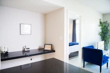 Апартаменты Executive Suites By Roseman - Luna