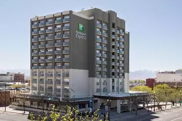 ホテル Holiday Inn Express & Suites Memphis Arpt Elvis Presley Blv, An Ihg