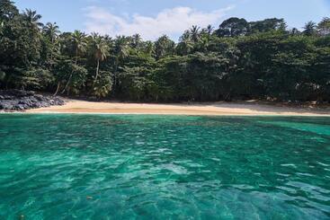 Отель Sundy Praia Lodge