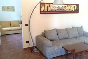 آپارتمانهای توریستها Villa In Lucca