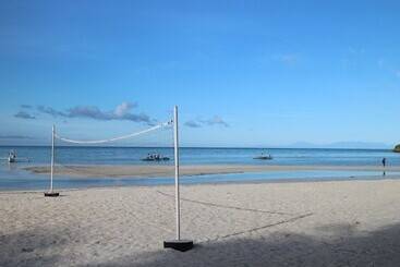 هتل La Playa Estrella Beach Resort