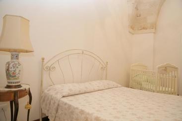 Lägenhet Sottacastieddu