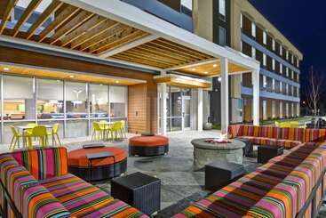 Отель Home2 Suites By Hilton Lafayette, In