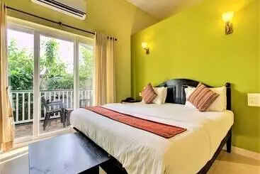 Vagator Retreat Resort With Swimming Pool