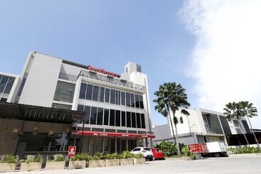 Bed and Breakfast Reddoorz Plus @ Kapuk Business Park