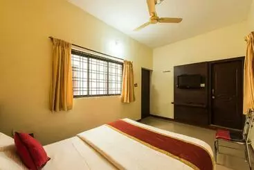 Hotel Sri Venkatesha Residency