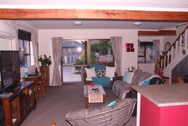 Bed and Breakfast Annie's Bnb At 7c