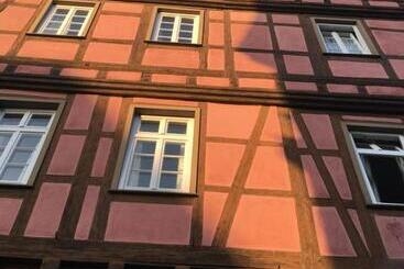 住宿加早餐 Gastehaus Zur Sonne