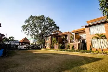 Wedlock Greens Hotels & Resorts