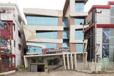 Hotell Treebo King S Court Chandrasekharpur