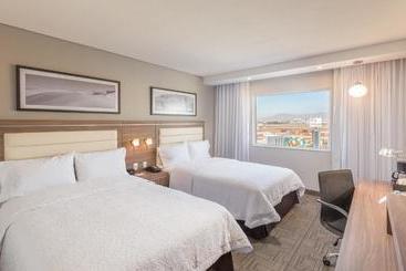 Отель Hampton Inn By Hilton Tijuana