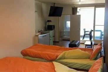 Hostel Sea Breeze 1987