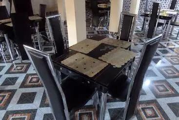 Hôtel Micron International Suites