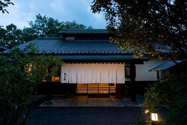 Ryokan Hanashoan