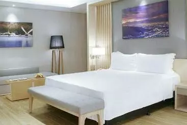 هتل Cuncyue Hot Spring Resort