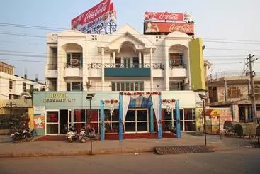 호텔 Sehgal