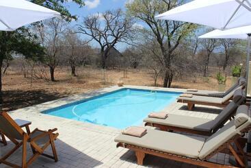 Woodpecker Lodge B&b