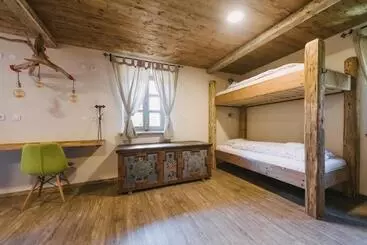 Hostel Lukna