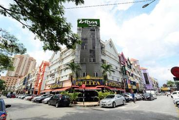 Отель Artisan Eco